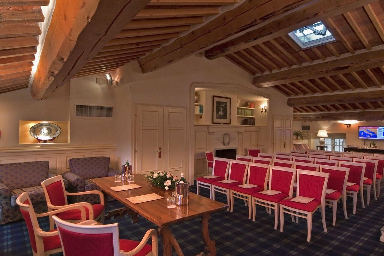 Hotel Relais Dell'Orologio Пиза Удобства фото